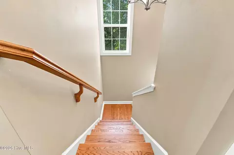Entry Way - 30 Lake View Dr E, Pinehurst, NC 28374 photo 2 of 3