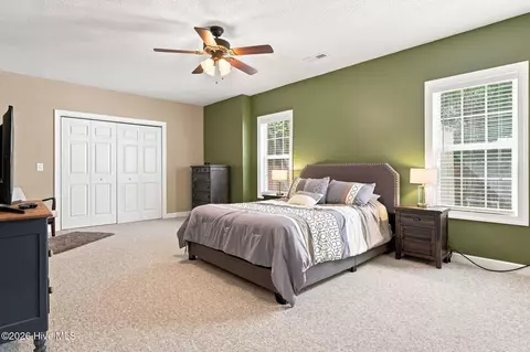 Bedroom - 30 Lake View Dr E, Pinehurst, NC 28374 photo 3 of 5