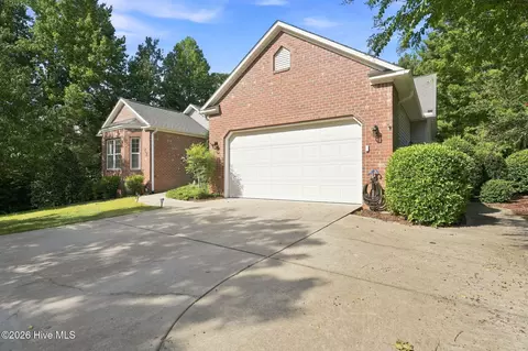 Exterior - 30 Lake View Dr E, Pinehurst, NC 28374 photo 7 of 12