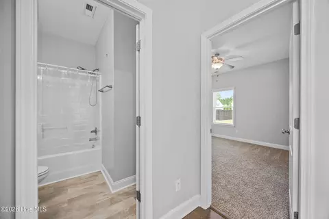 Entry Way - 310 Bear Run, Jacksonville, NC 28540 photo 5 of 13