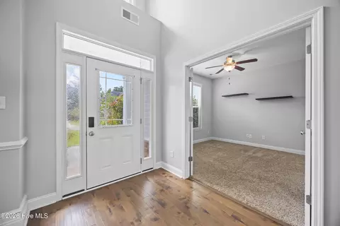 Entry Way - 310 Bear Run, Jacksonville, NC 28540 photo 2 of 13