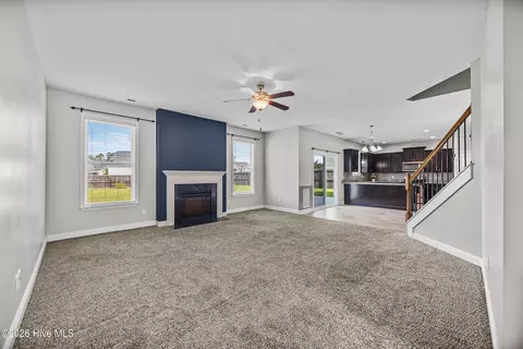 Living - 310 Bear Run, Jacksonville, NC 28540 photo 1 of 3