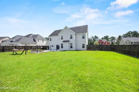 Exterior - 310 Bear Run, Jacksonville, NC 28540 photo 6 of 20