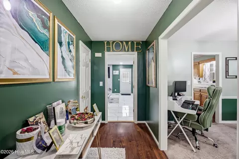 Entry Way - 152 Walnut St, Barnwell, SC 29812 photo 1 of 1
