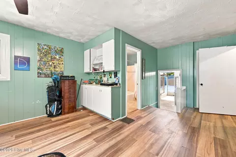 Entry Way - 159 Cherry St, Murphy, NC 28906 photo 1 of 2