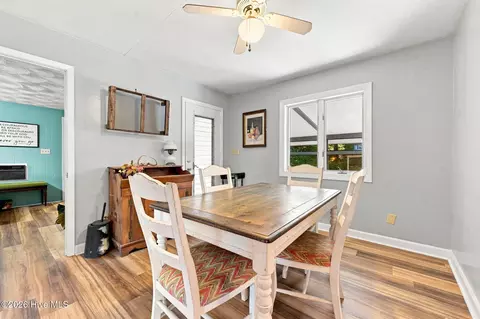 Dining - 159 Cherry St, Murphy, NC 28906 photo 2 of 2