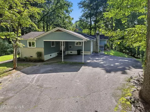 Exterior - 159 Cherry St, Murphy, NC 28906 photo 3 of 6