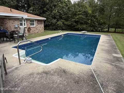 Exterior - 3342 Karian Dr, Augusta, GA 30906 photo 6 of 6