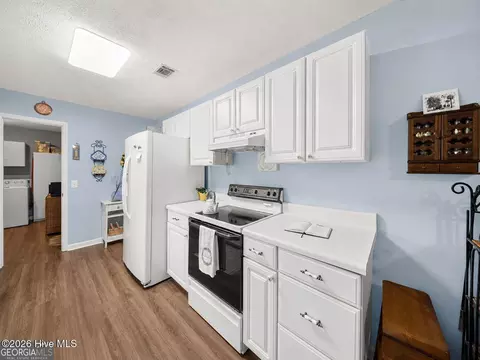 Kitchen - 3058 Old Eighty Rd, Millen, GA 30442 photo 1 of 1