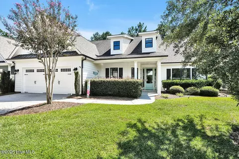 2017 Forest View Cir, Leland, NC 28451