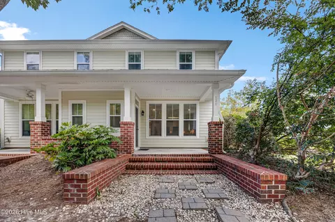 131 Myrtle Ave, Wilmington, NC 28403