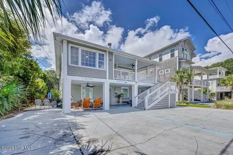 21 W Henderson St #A&B, Wrightsville Beach, NC 28480