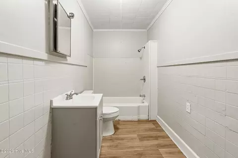 Bath - 309 Pine St, Hamlet, NC 28345 photo 1 of 1