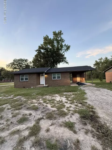 17321 Old Lumberton Rd, Laurinburg, NC 28352