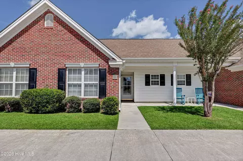 3011 Lauren Place Dr #103, Wilmington, NC 28405