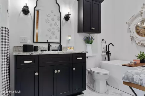 Bath - 3121 Carillon Way, Evans, GA 30809 photo 1 of 10