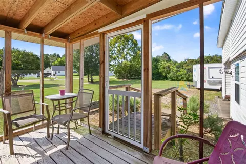 Exterior - 100 Morrison Dr, Smithfield, NC 27577 photo 4 of 6