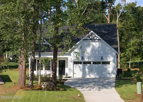 1769 Oakbrook Dr SW, Ocean Isle Beach, NC 28469