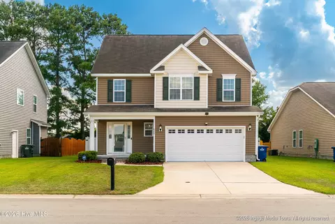 829 Jade Ln, Winterville, NC 28590