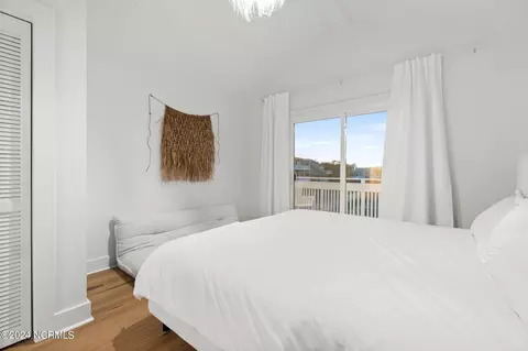 Bedroom - 433 Dolphin St, Sunset Beach, NC 28468 photo 6 of 6