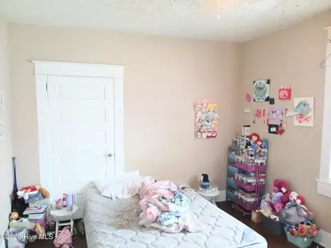 Bedroom - 2047 Broad St, Augusta, GA 30904 photo 7 of 8