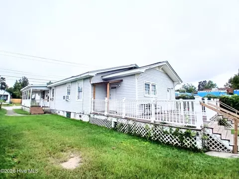 Exterior - 2047 Broad St, Augusta, GA 30904 photo 9 of 11