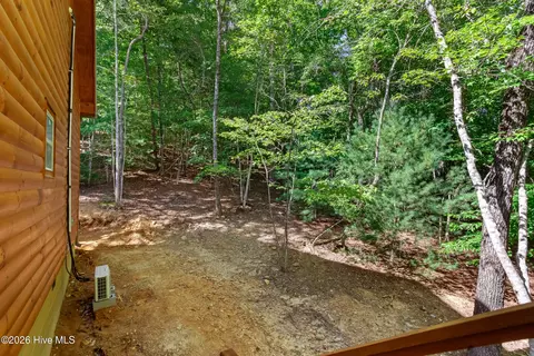 Exterior - 39 Horseshoe Branch Ln, Murphy, NC 28906 photo 4 of 8
