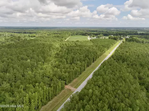 4 Cupelo Rd, Farmville, NC 27828