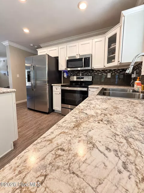 Kitchen - 205 Lake Dr, Biscoe, NC 27209 photo 2 of 2