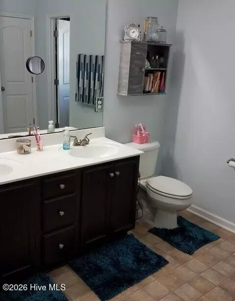 Bath - 201 Classy Ct, Richlands, NC 28574 photo 1 of 2