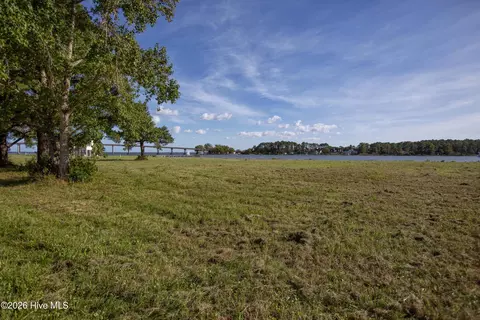 8044 Treasure Dr, Oriental, NC 28571 photo 14