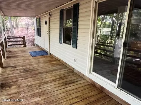 Exterior - 252 Barefoot Ln, Murphy, NC 28906 photo 2 of 11