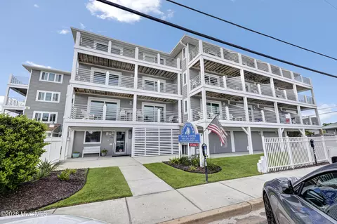 15 Nathan Ave UNIT 205, Wrightsville Beach, NC 28480