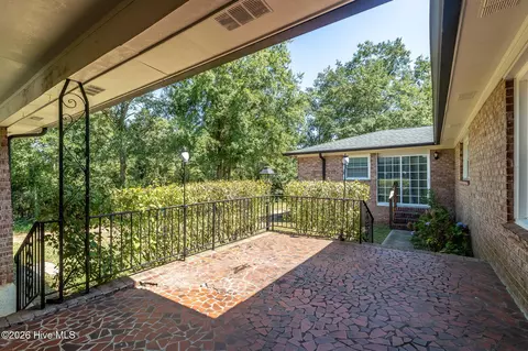Exterior - 150 Ballard Dr, Harlem, GA 30814 photo 3 of 16