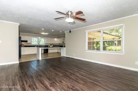 Living - 150 Ballard Dr, Harlem, GA 30814 photo 1 of 9