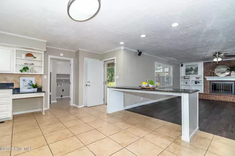 Kitchen - 150 Ballard Dr, Harlem, GA 30814 photo 4 of 7
