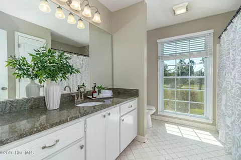 Bath - 150 Ballard Dr, Harlem, GA 30814 photo 6 of 7
