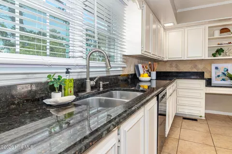Kitchen - 150 Ballard Dr, Harlem, GA 30814 photo 3 of 7