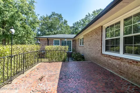 Exterior - 150 Ballard Dr, Harlem, GA 30814 photo 5 of 16