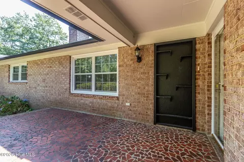 Exterior - 150 Ballard Dr, Harlem, GA 30814 photo 2 of 16