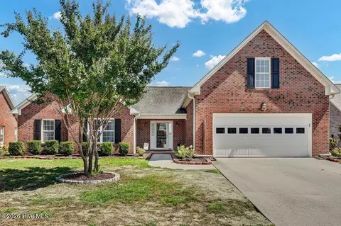 7115 Brittany Lakes Dr, Wilmington, NC 28411