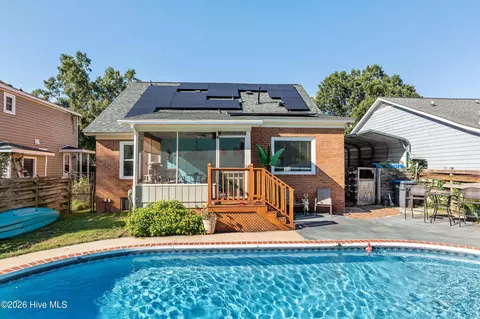 Exterior - 2456 Riverlook Dr, Augusta, GA 30904 photo 8 of 17