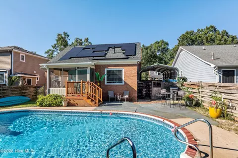 Exterior - 2456 Riverlook Dr, Augusta, GA 30904 photo 10 of 17