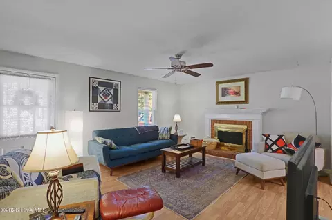 Living - 2456 Riverlook Dr, Augusta, GA 30904 photo 2 of 2
