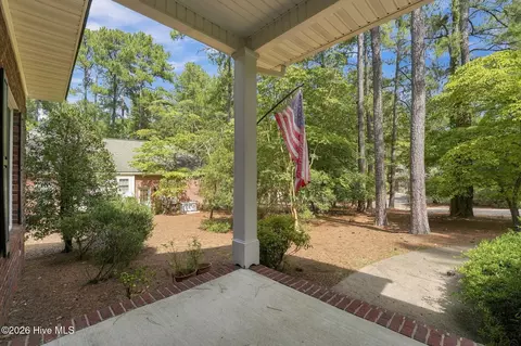 Exterior - 3 Tull Ln, Pinehurst, NC 28374 photo 2 of 9