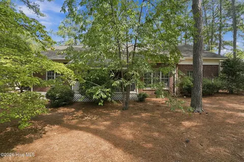 Exterior - 3 Tull Ln, Pinehurst, NC 28374 photo 6 of 9