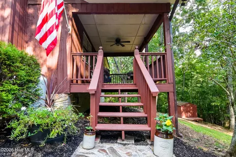Exterior - 30 Sunray Cir, Murphy, NC 28906 photo 4 of 15