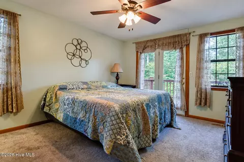 Bedroom - 30 Sunray Cir, Murphy, NC 28906 photo 3 of 4