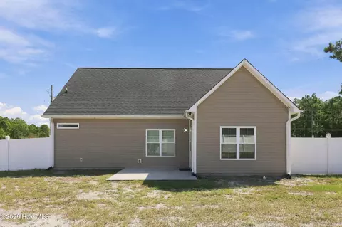 Exterior - 227 Queens Haven Rd, Hubert, NC 28539 photo 12 of 13