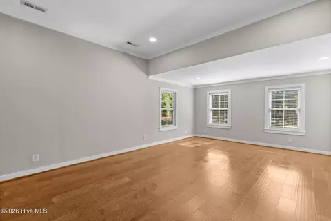 Living - 215 S Grape St, Pinebluff, NC 28373 photo 5 of 5